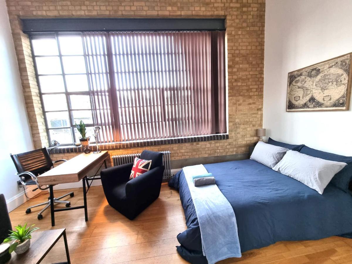 Spacious Studio In Old St Apartamento Londres