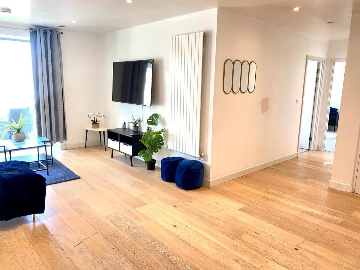 Appartement Md : Stunning 2 Bedroom 2 Bath - Royal Docks