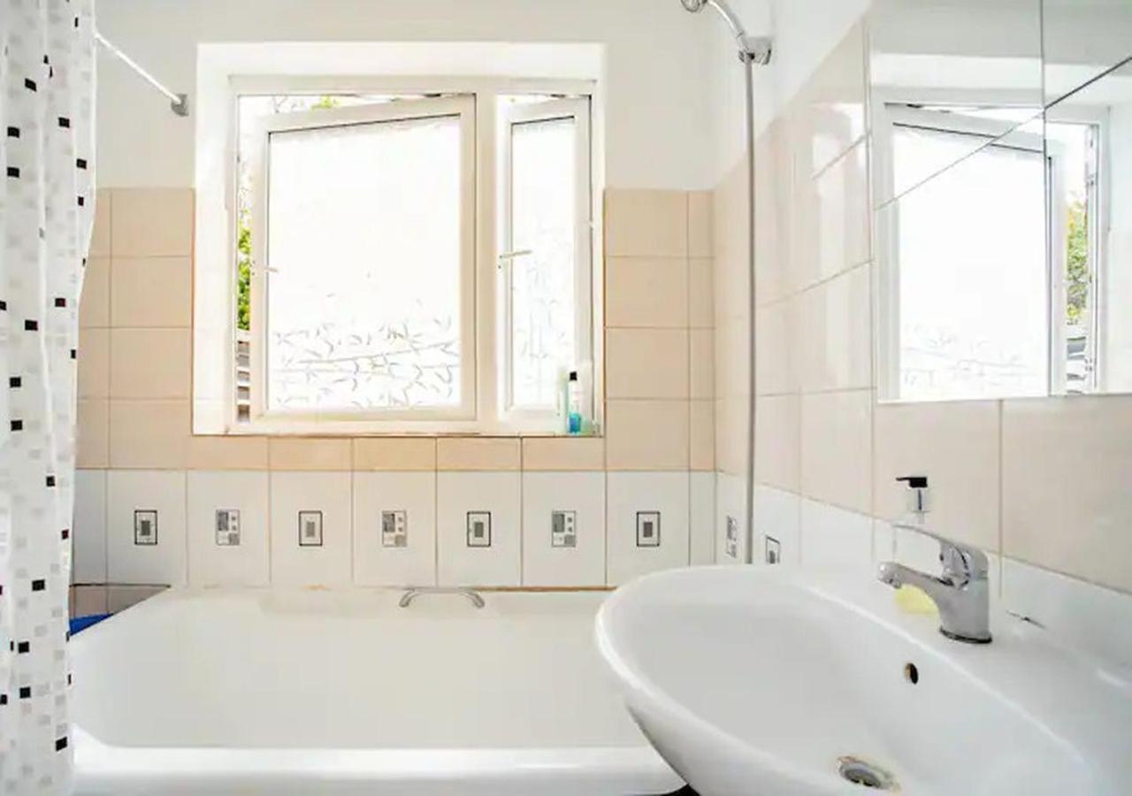 Quarto em Acomodações Particulares Near Tottenham Hotspur Stadium *