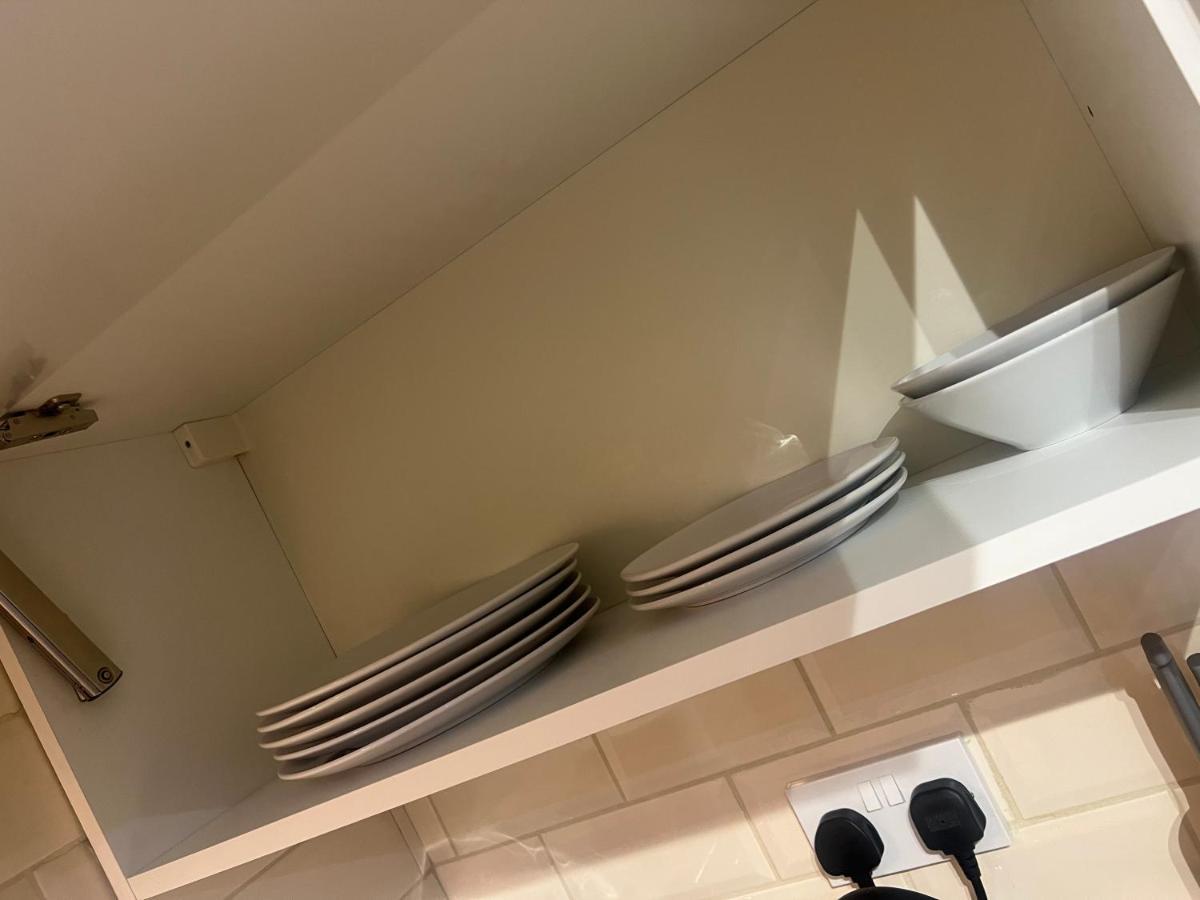 Apartamento Large Modern Studio Flat Londres