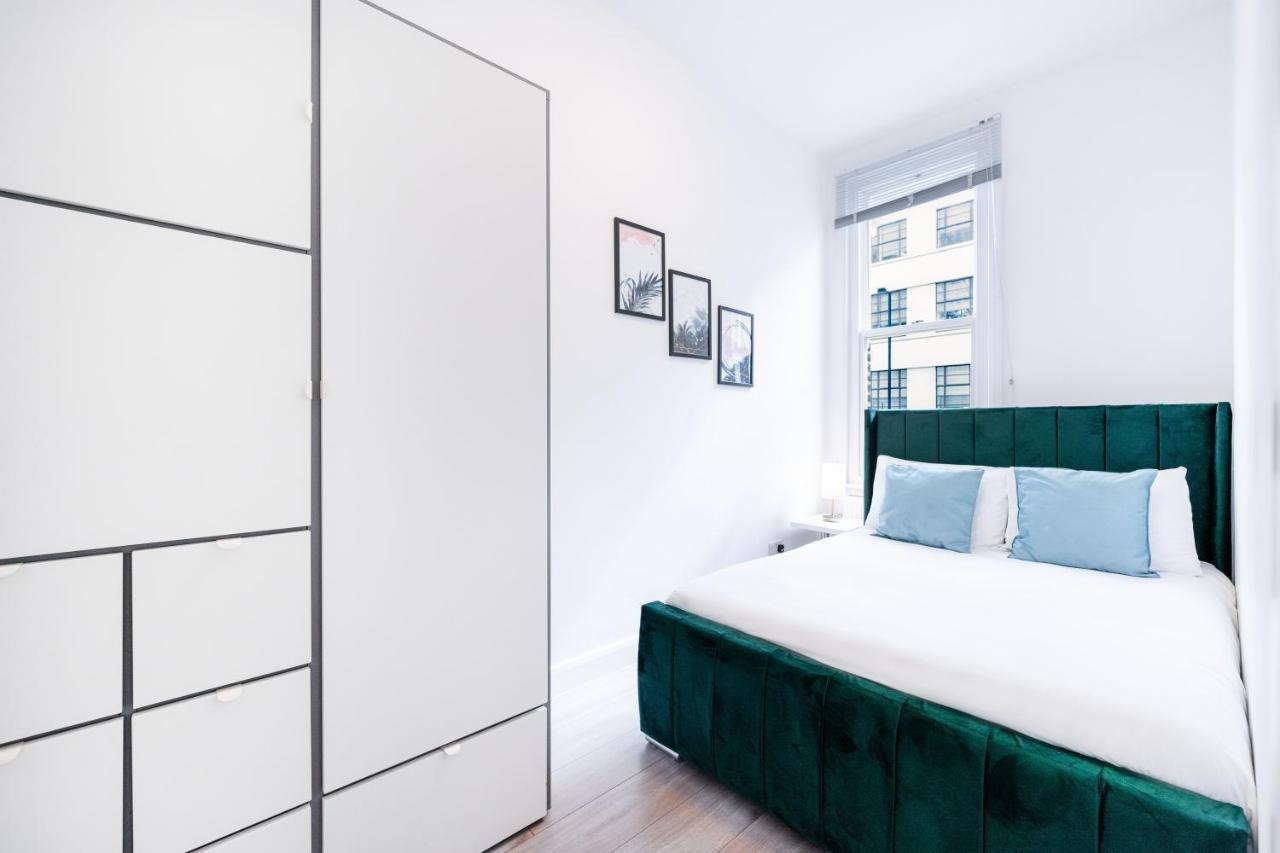 The Farringdon Apartment *