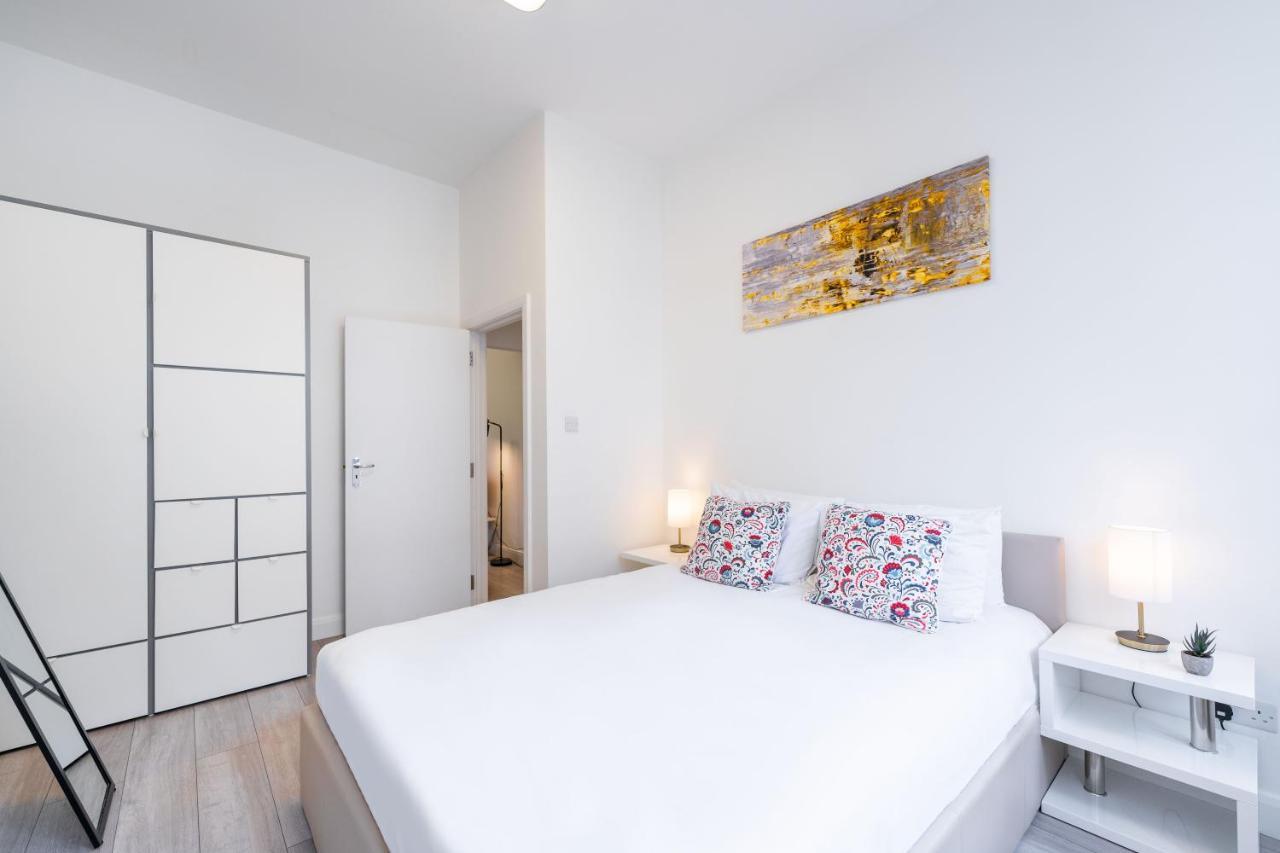 The Farringdon * London