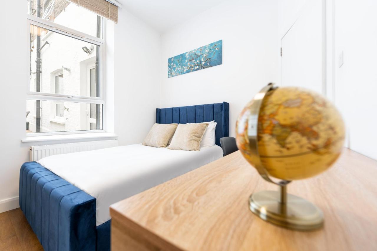 The Farringdon * London