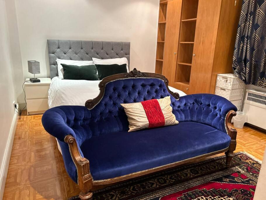 Central - H Apartment London