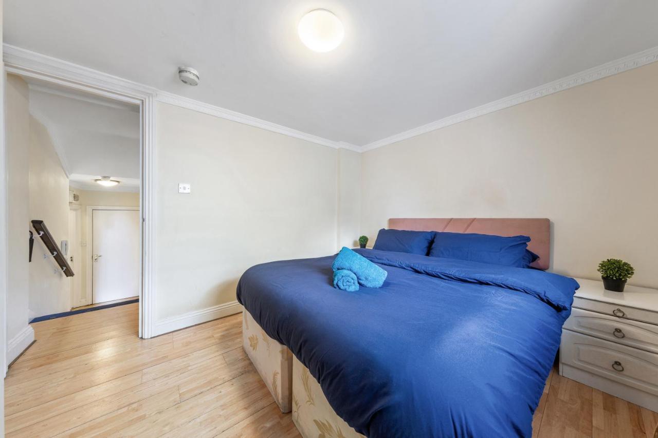 Flat In * Londres