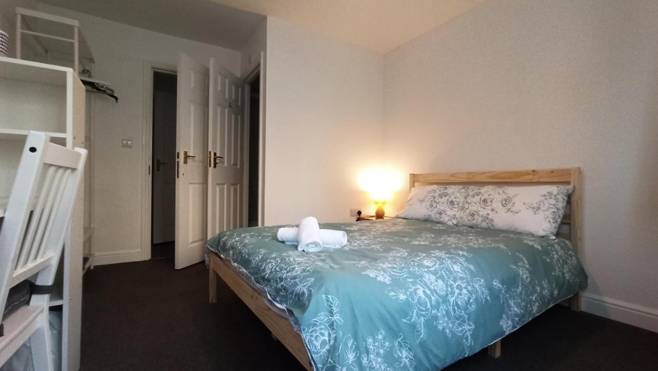 Bright, Chilled Ensuite Db In A Shared Flat! Hospedagem domiciliar