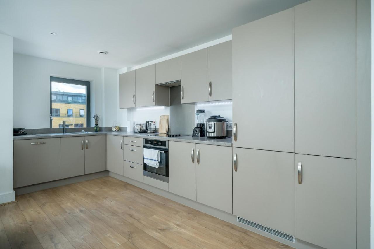 Trustay Wandsworth * Londen