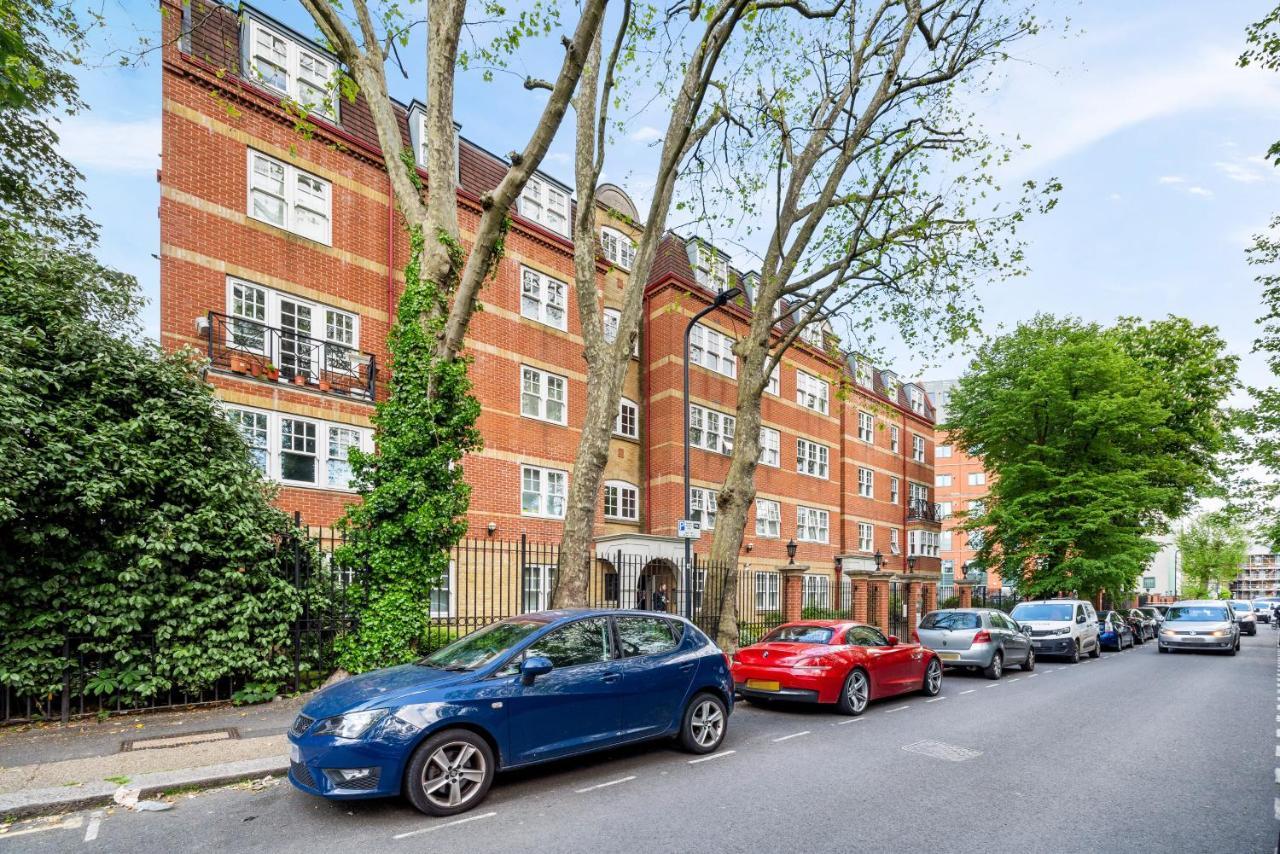 Terrific 2 Bed 2 Bath Apt With Gym & Roof Terrace -12 Mins From Apartment