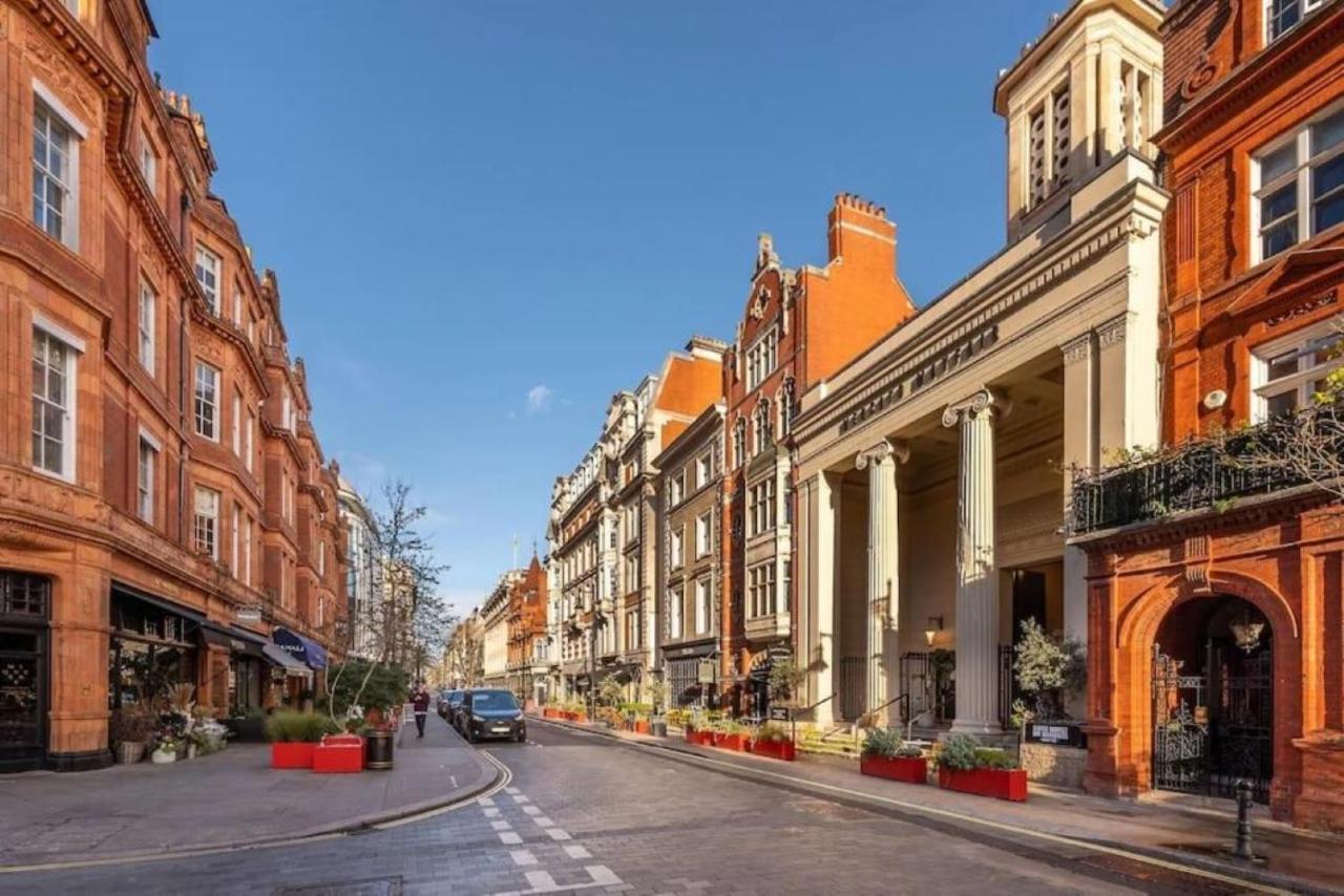Posh 3 Bedroom Flat With Terrace And Indoor Fireplace In Mayfair, Near Hyde Park Apartamento