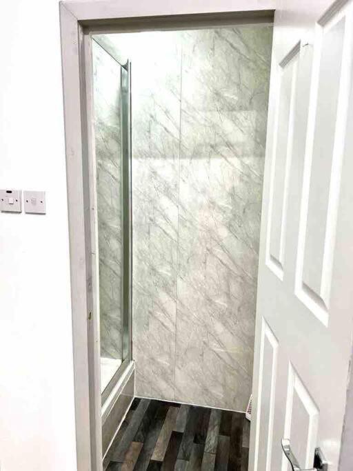 Trendy One Bedroom Flat In Apartamento *