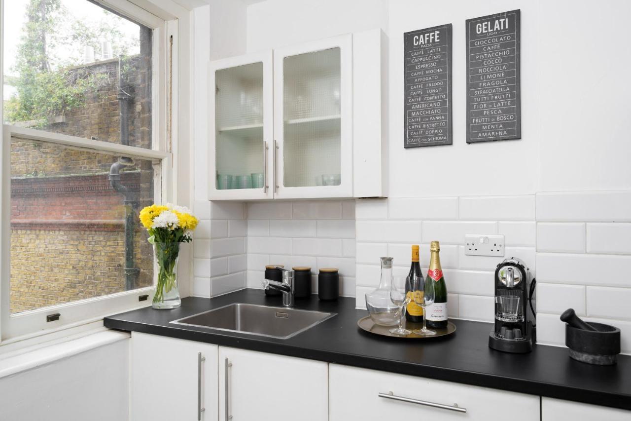 Huge & 3 Bedr, 4 Beds, Covent Gdn Appartement *