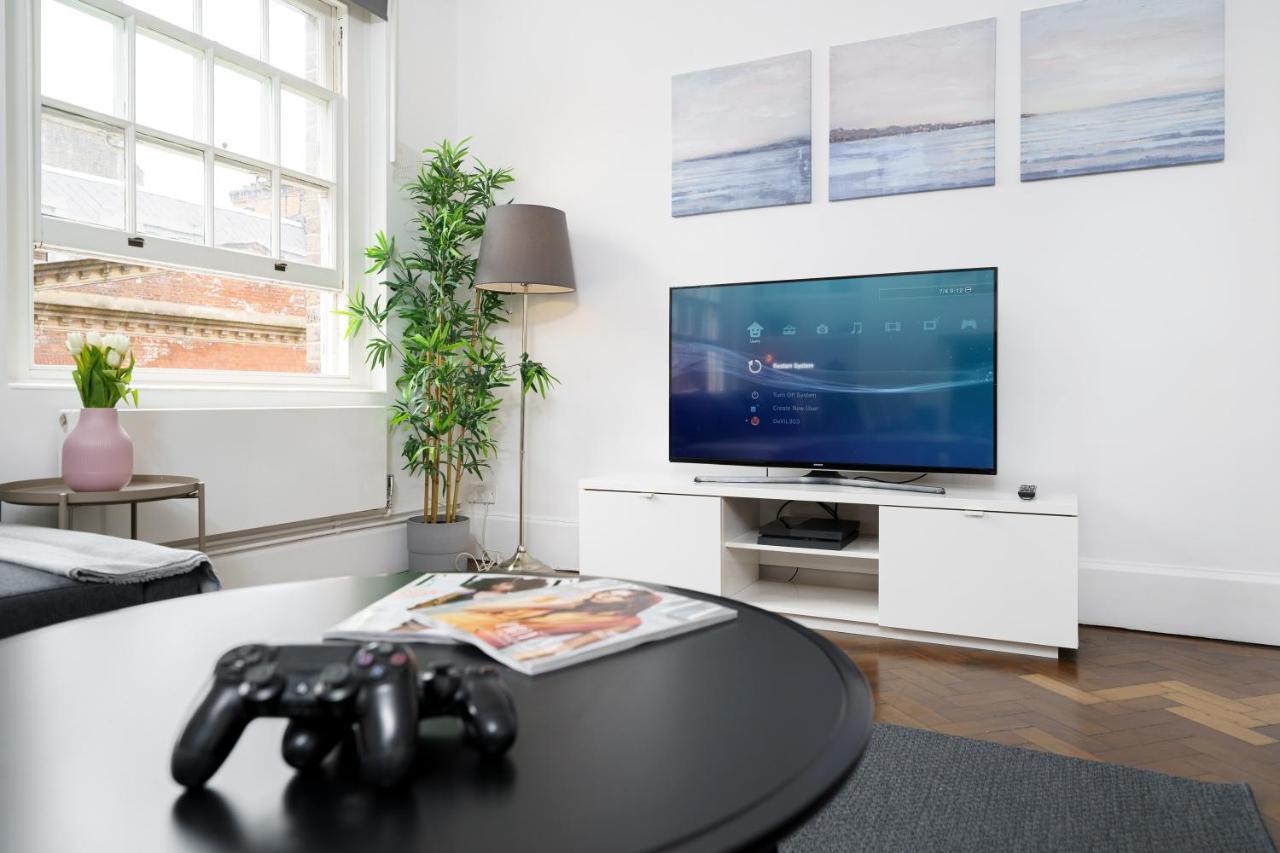 Huge & 3 Bedr, 4 Beds, Covent Gdn