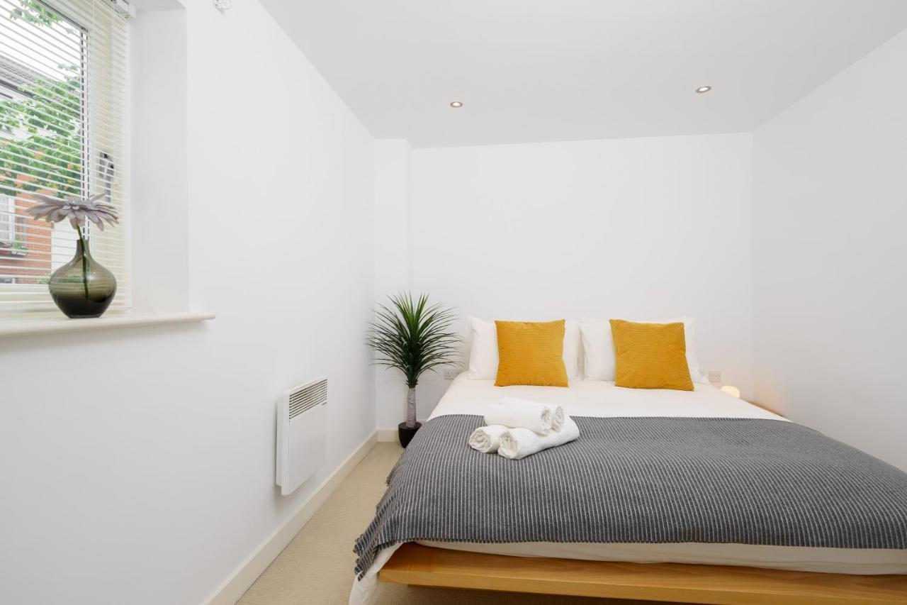 Cosy Near Stratford, O2 And Canary Wharf Apartment