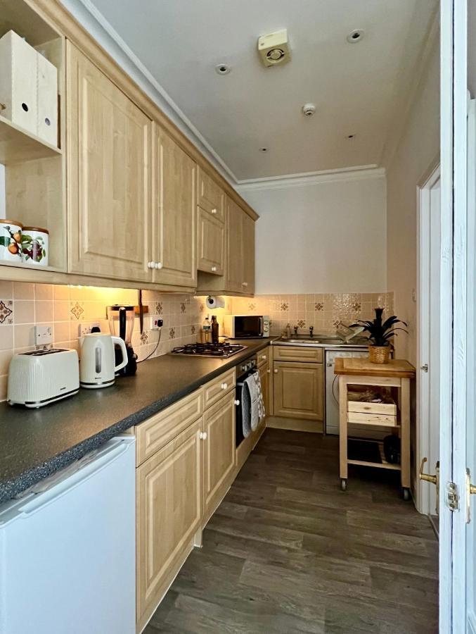 Stylish One-bedroom With Private Patio In Zone 2 Apartamento *