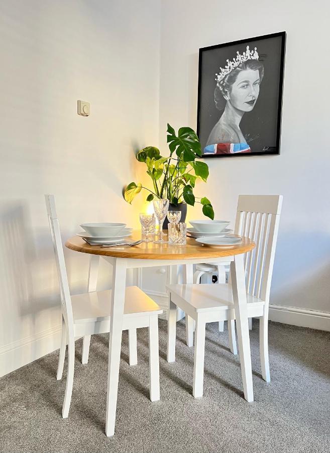 Apartamento Stylish One-bedroom With Private Patio In Zone 2 *