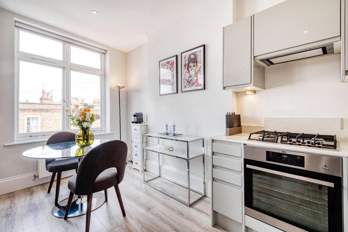 Holiday home Elegant 1 Bed Apartment- Hampstead Village