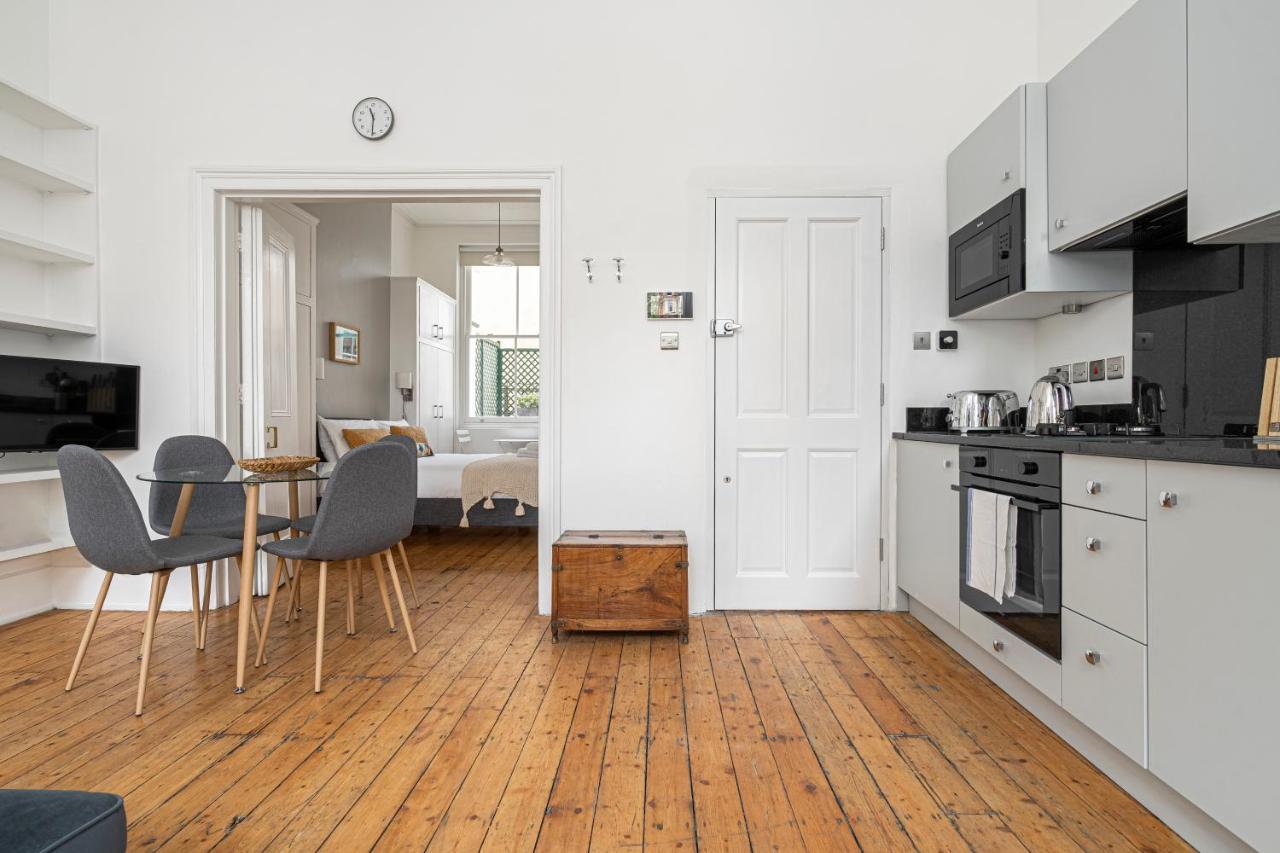Chic Near Kensington Palace Apartamento *