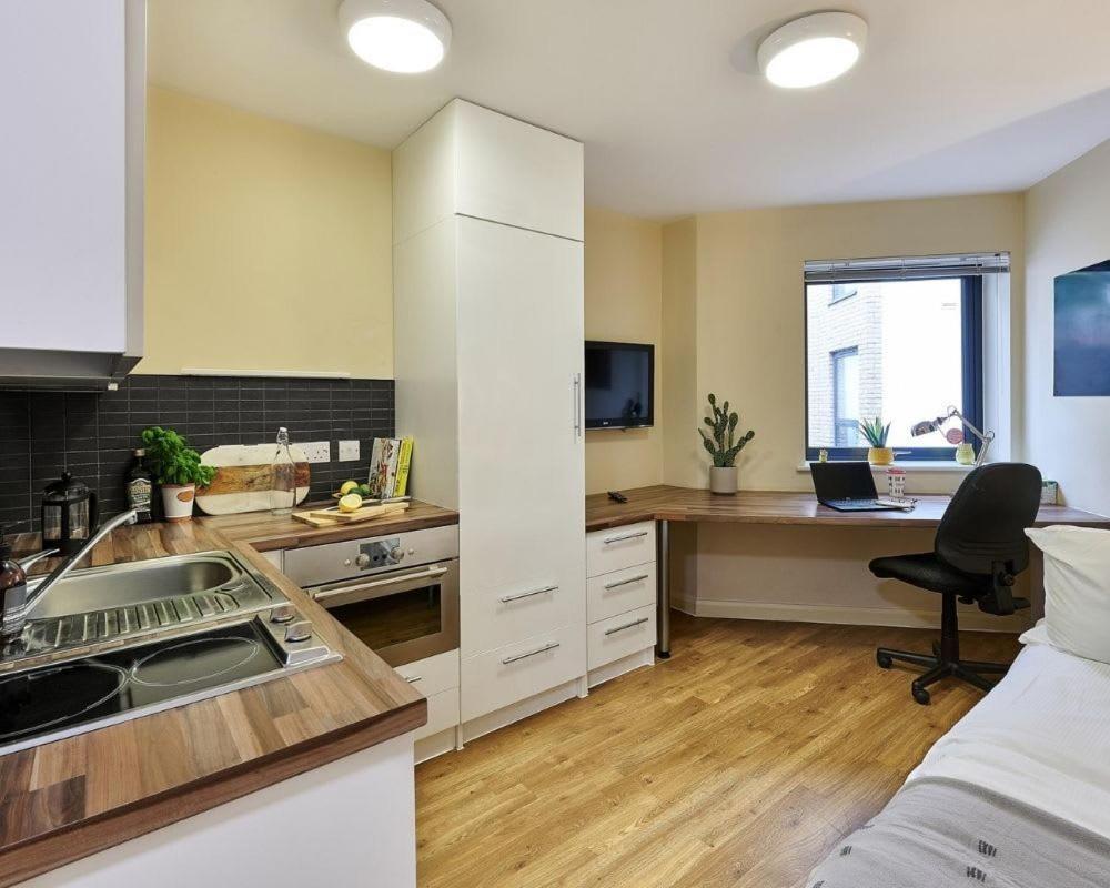 Zeni Studio, The Hub Vauxhall