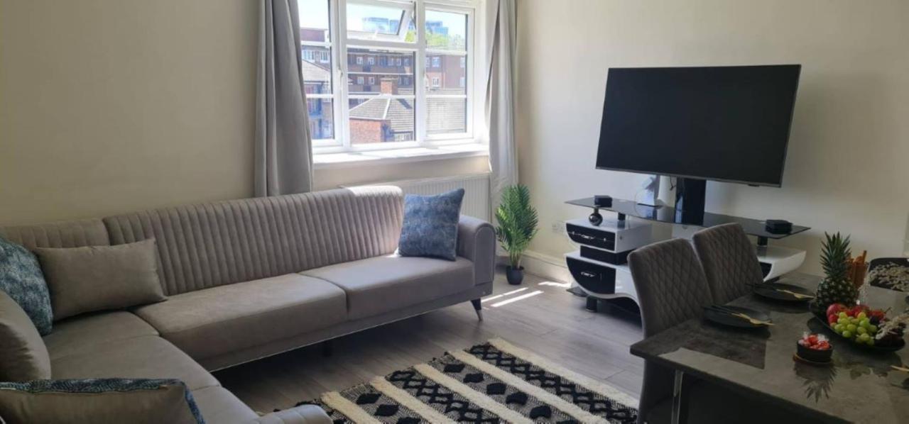 Stylish & Cozy 2-bedroom Flat In Hoxton & Shoreditch Apartment