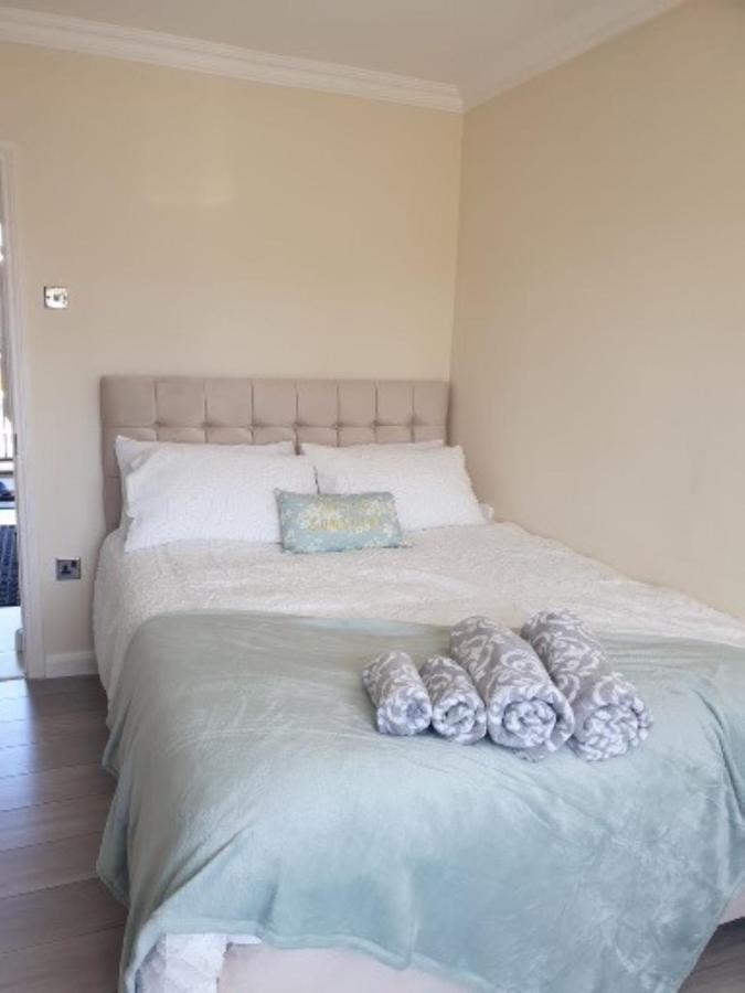 Stylish & Cozy 2-bedroom Flat In Hoxton & Shoreditch Apartment London