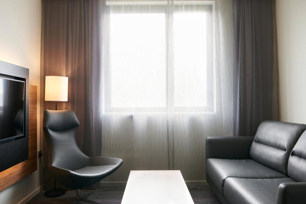 Hotel Moxy Excel 4*