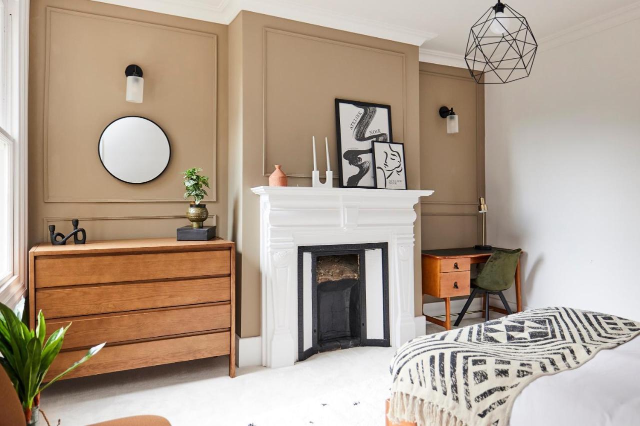The Elmfield Road Wonder - Dazzling 2bdr Flat Appartement *