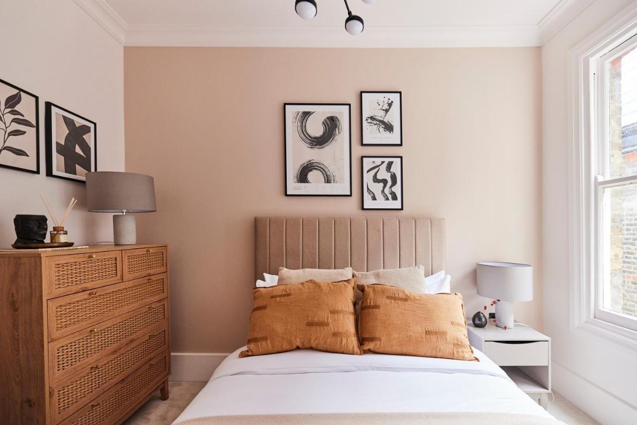 The Elmfield Road Wonder - Dazzling 2bdr Flat Londres