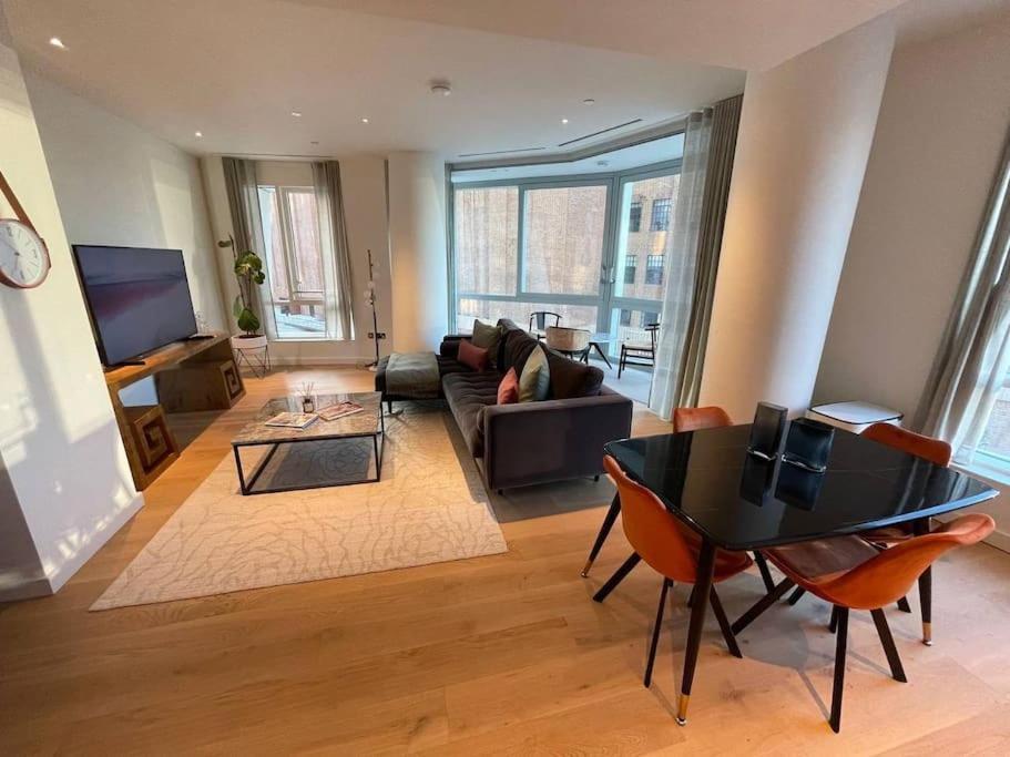 Appartement Luxury 3 Bed 3 Bath In Central