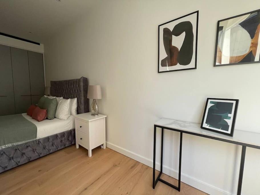 Luxury 3 Bed 3 Bath In Central