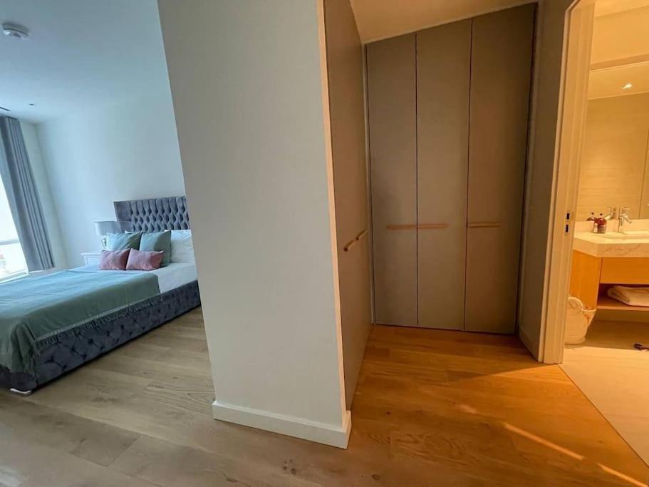 Appartement Luxury 3 Bed 3 Bath In Central Londen