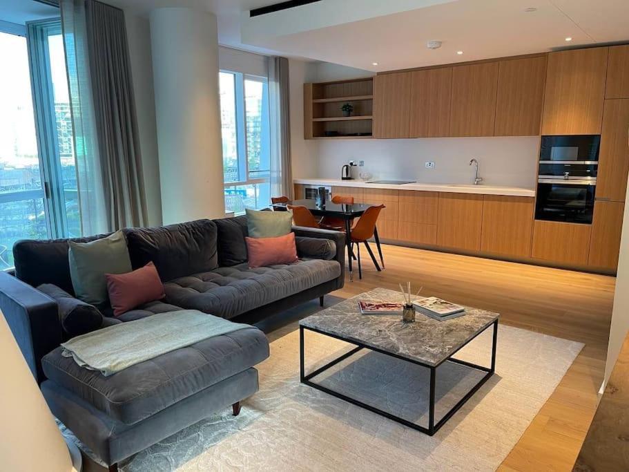Appartement Luxury 3 Bed 3 Bath In Central Londen