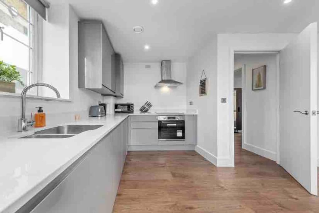 Apartamento Cozy Flat Near Eye/ Victoria / Vauxhall *