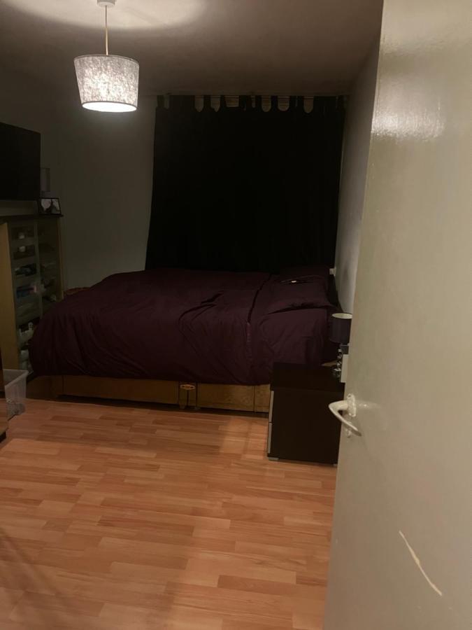 1 Bedroom Garden Flat Zone 2 Apartamento *