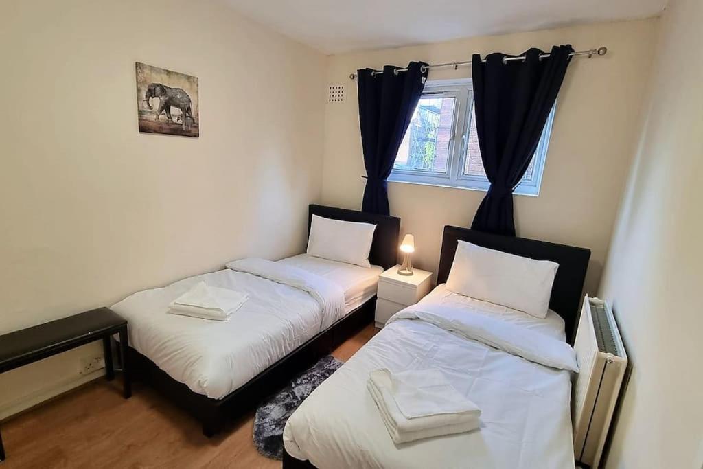 2 Bedroom In Kennington Apartamento Londres