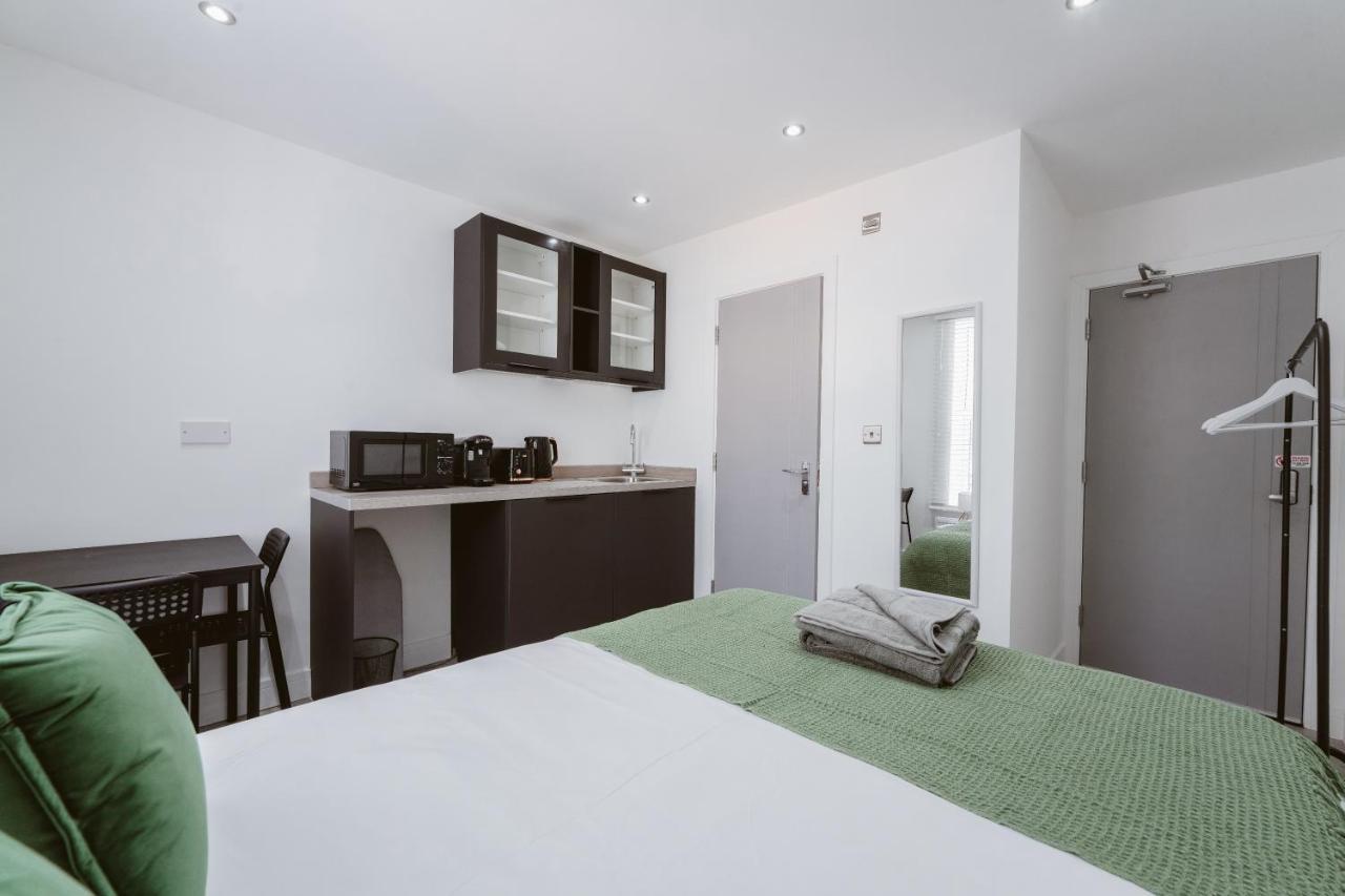 Chelsea Studio Flats *