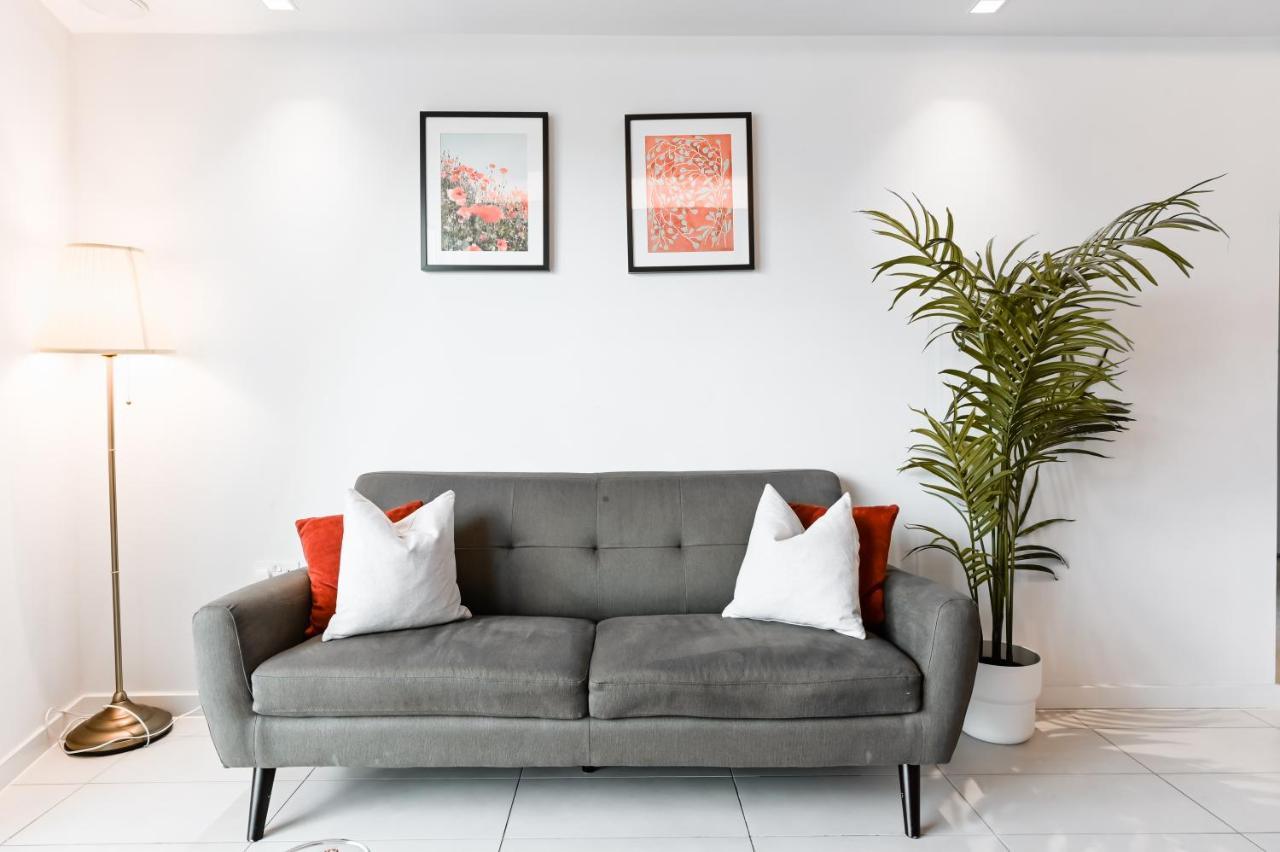 Khayat Homes - The Curve - One Bed