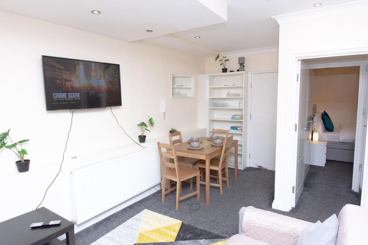Evergreen Apartments-flat 7, * Londres