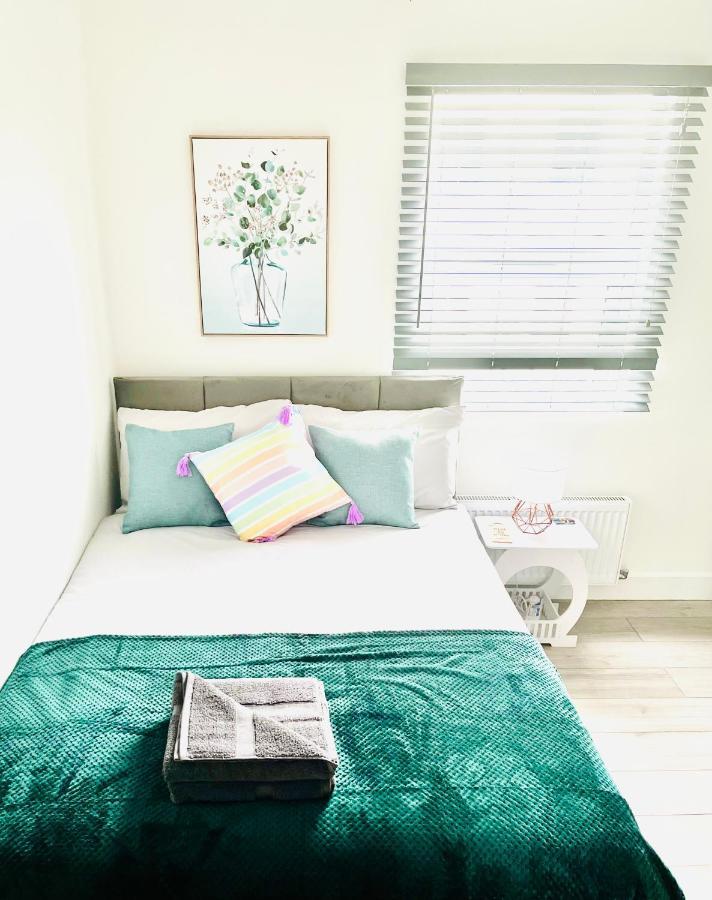 Chelsea Studio Flats Homestay London
