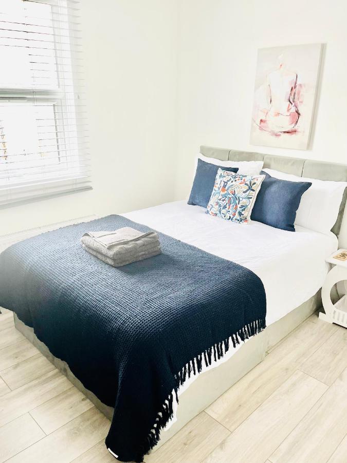 Chelsea Studio Flats Homestay