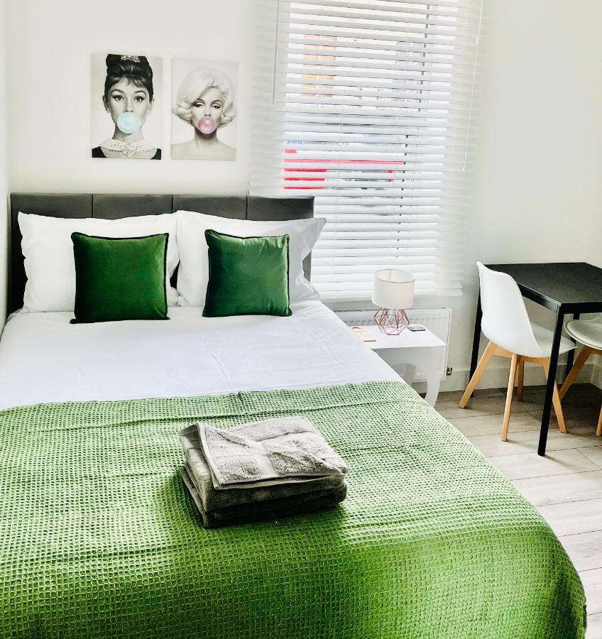 Homestay Chelsea Studio Flats *