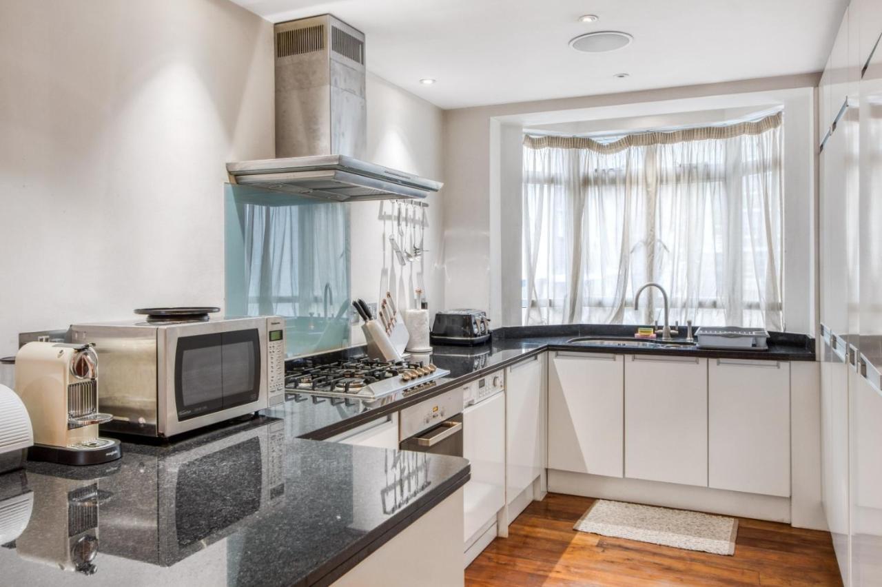 Modern 2 Bedrooms 2bathrooms Behind Nobu Londen