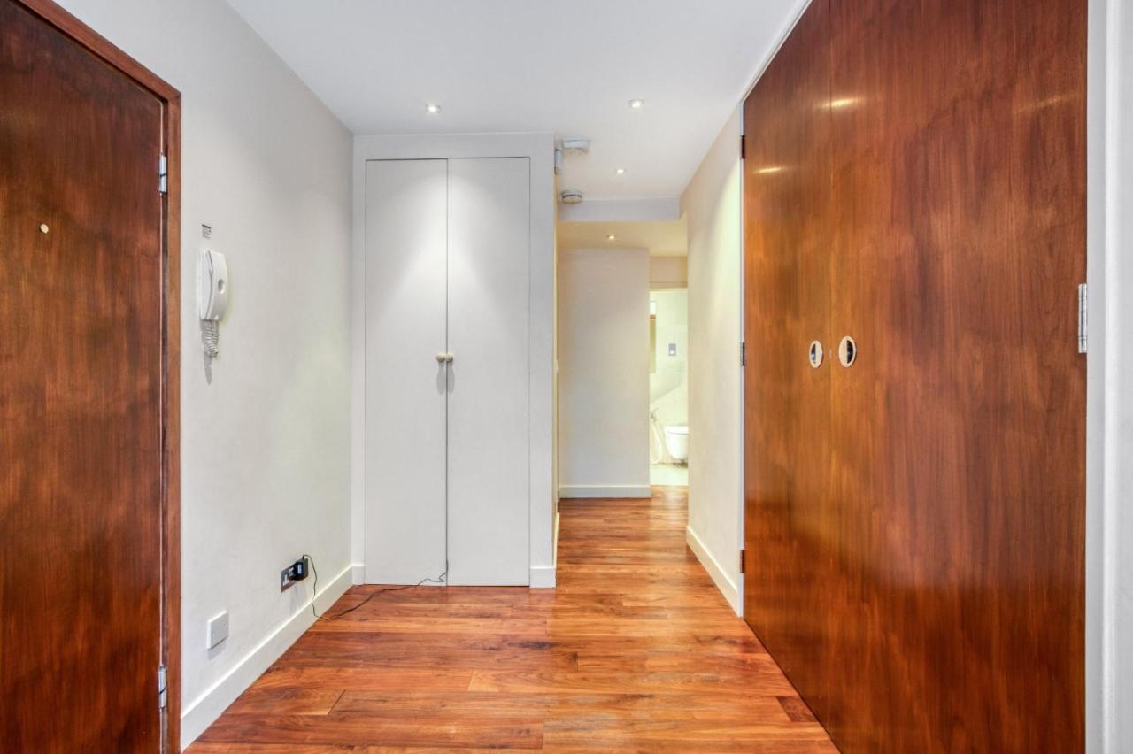Modern 2 Bedrooms 2bathrooms Behind Nobu Londen
