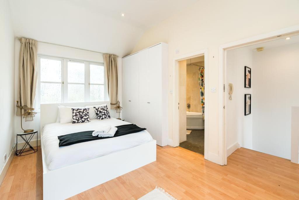 Goldhurst 3 Bedroom Flat Appartement