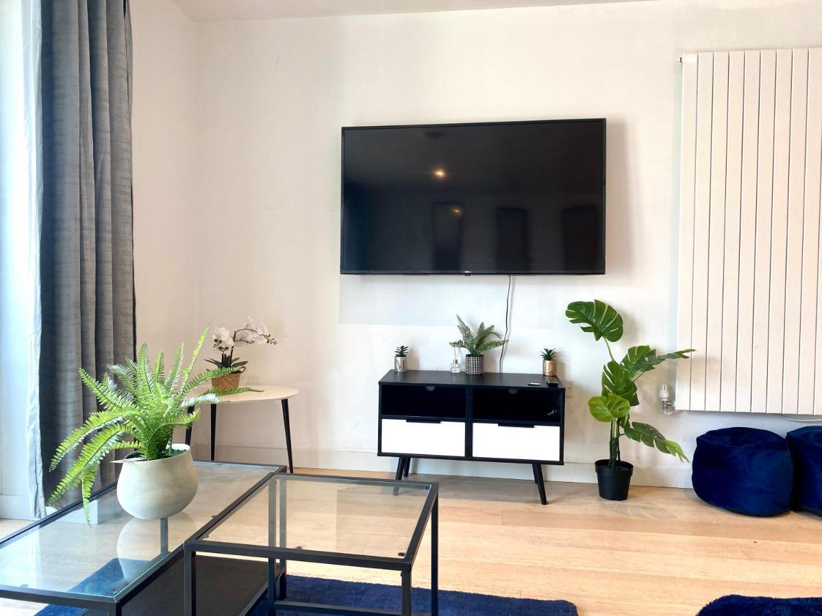 Appartement Md : Stunning 2 Bedroom 2 Bath - Royal Docks