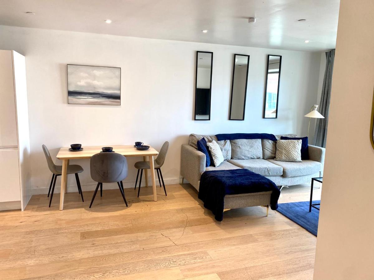 Appartement Md : Stunning 2 Bedroom 2 Bath - Royal Docks *