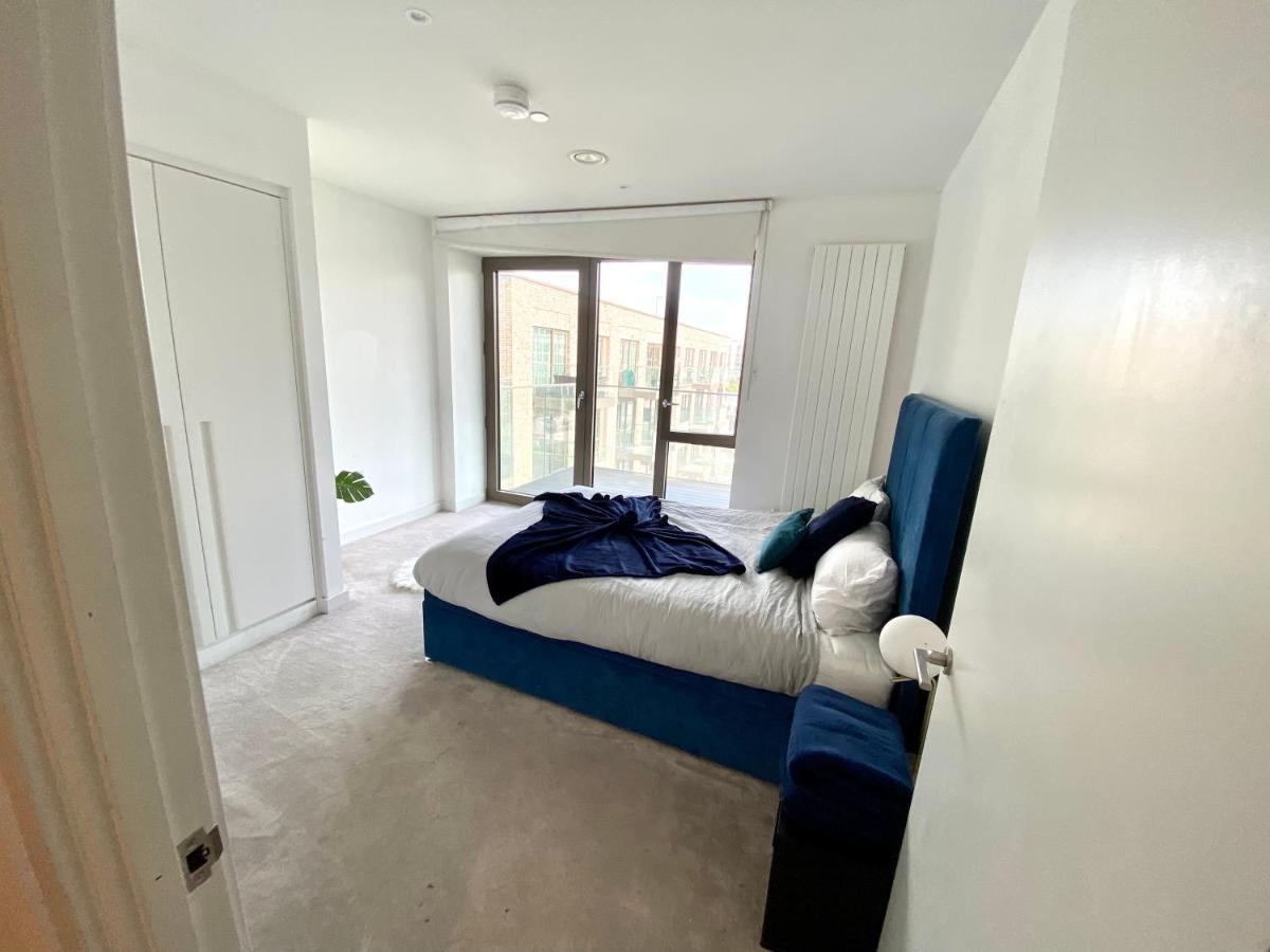 Appartement Md : Stunning 2 Bedroom 2 Bath - Royal Docks Londen