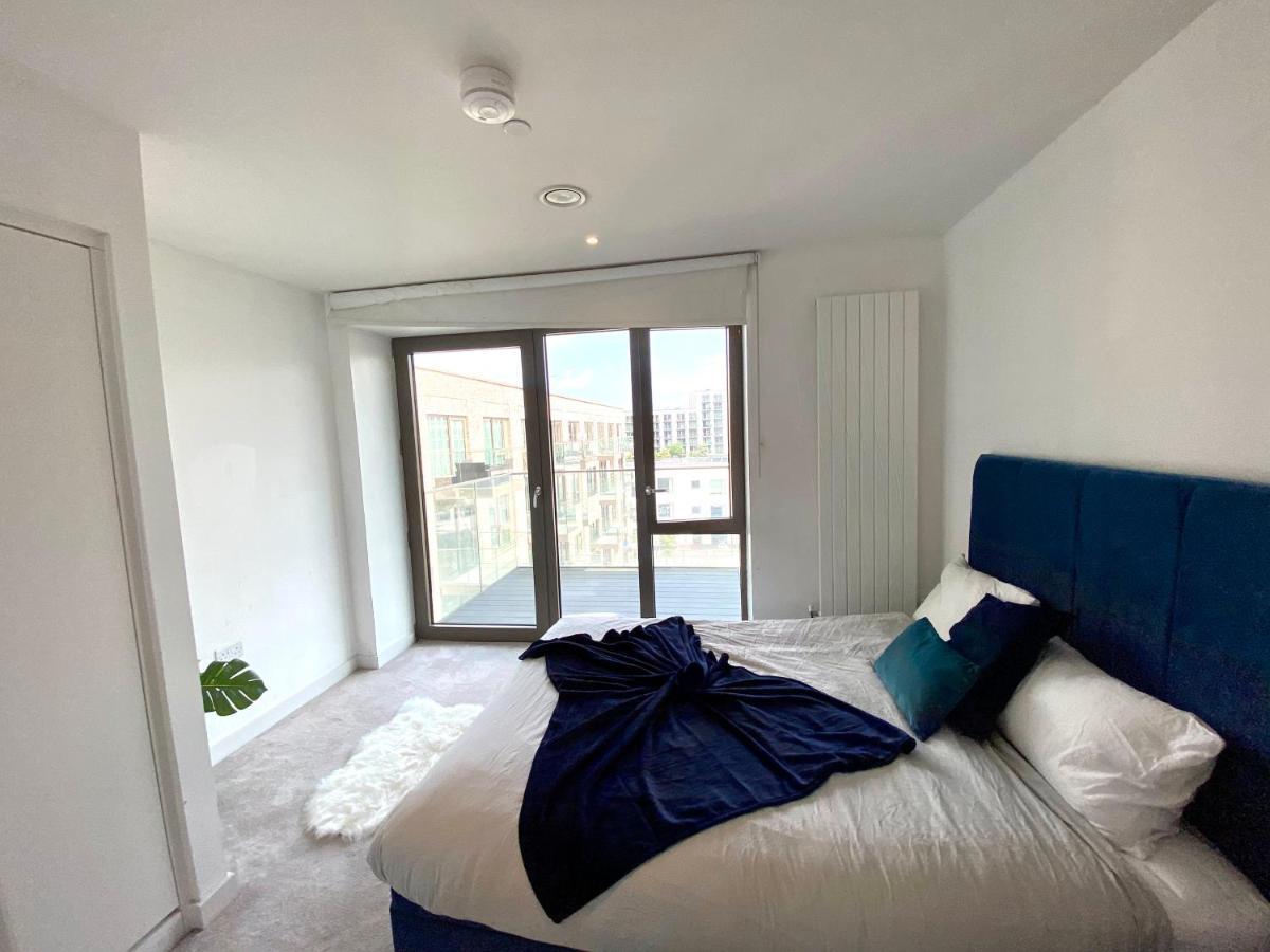 Md : Stunning 2 Bedroom 2 Bath - Royal Docks Appartement