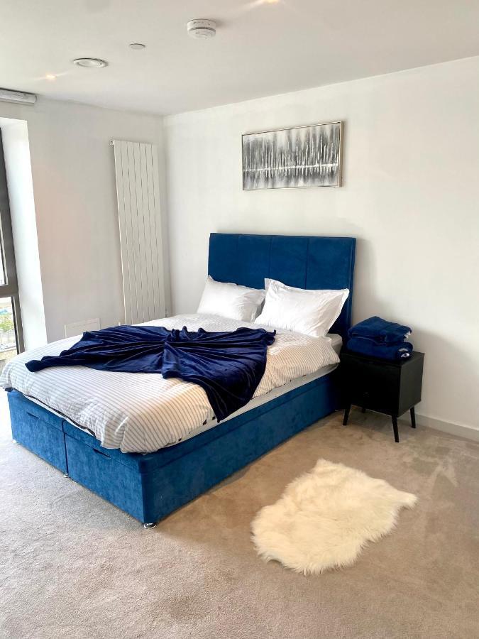 Md : Stunning 2 Bedroom 2 Bath - Royal Docks Appartement