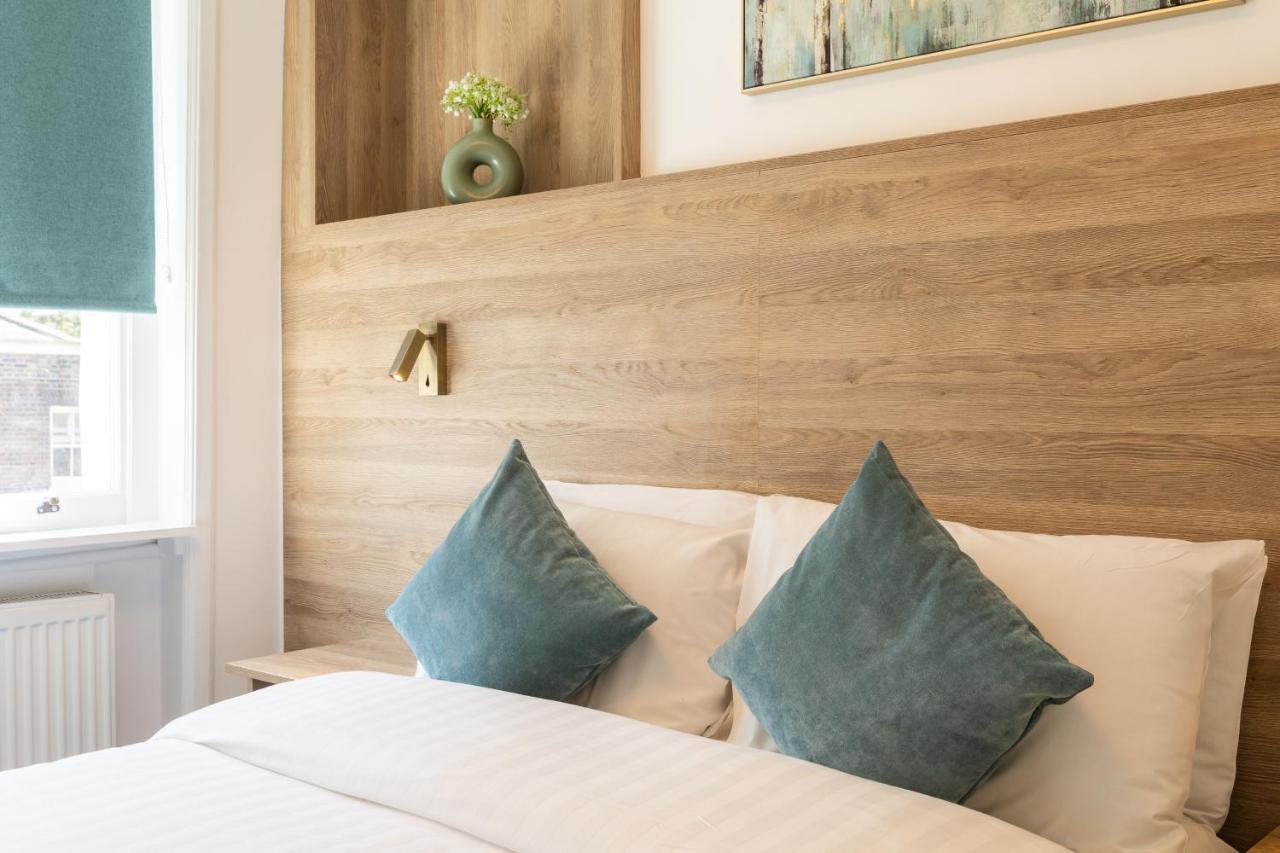 The Chapter - Griffin House Hotel