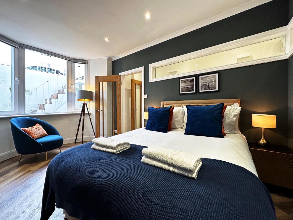 Appartement Liam Place Near Hyde Park - 1 Double Bed, 1 Sofa Bed, Spacious Apartment, Private Entrance *